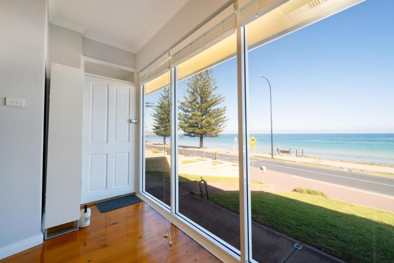 Brighton Beachfront Sanctuary Exterior photo